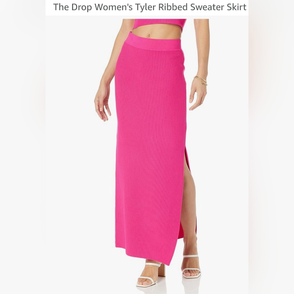 Women's Pink Ribbed Sweater Skirt By The Drop